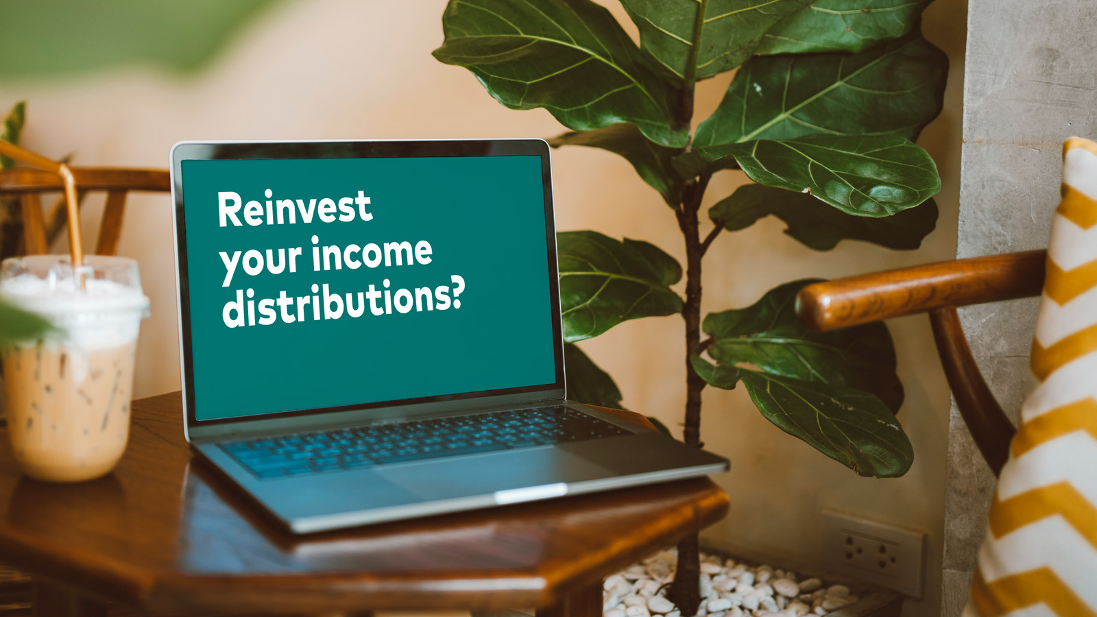 The benefits of reinvesting your income distributions | Vanguard Australia  Personal Investor